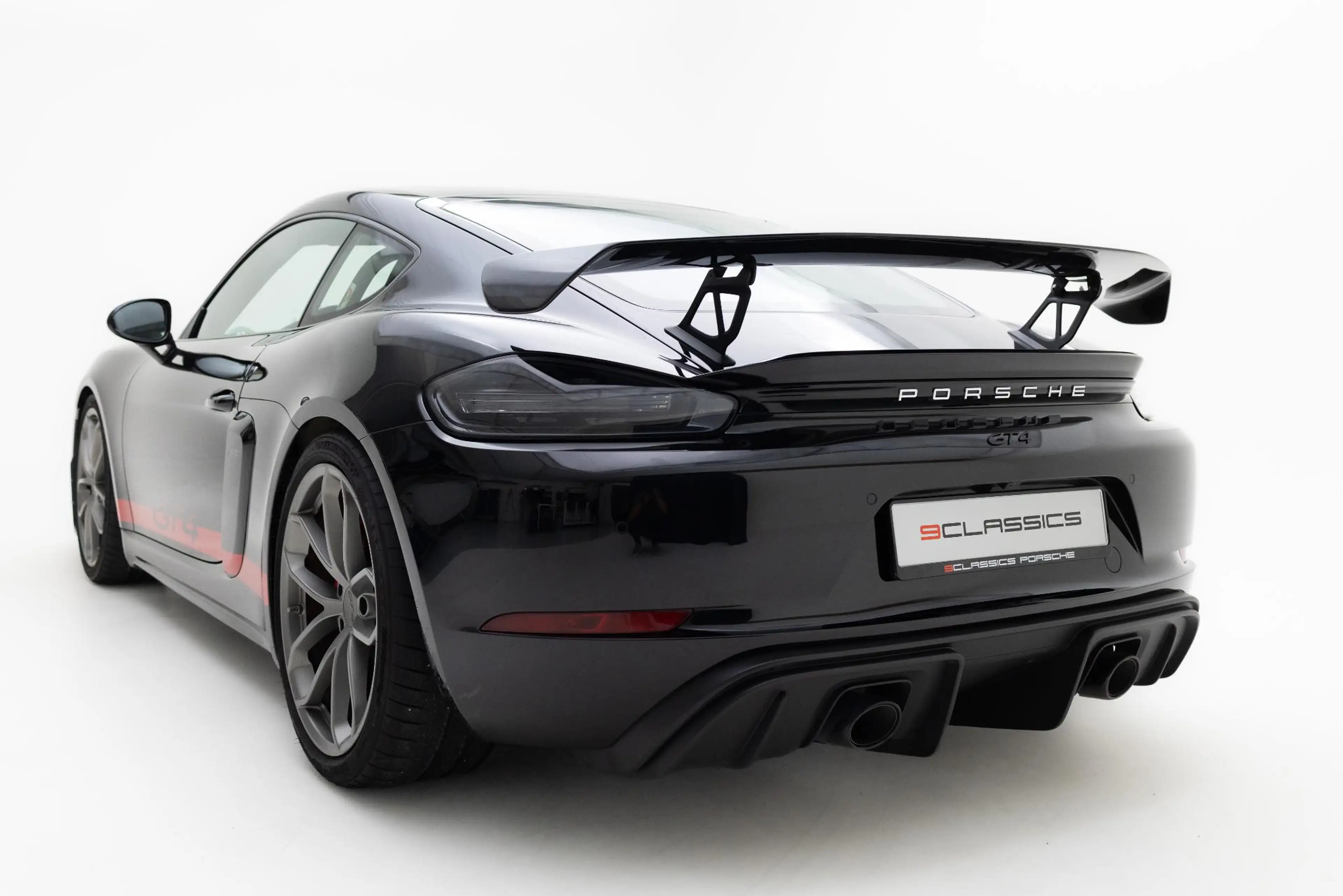Porsche 718 GT4 4.0 — photo 5