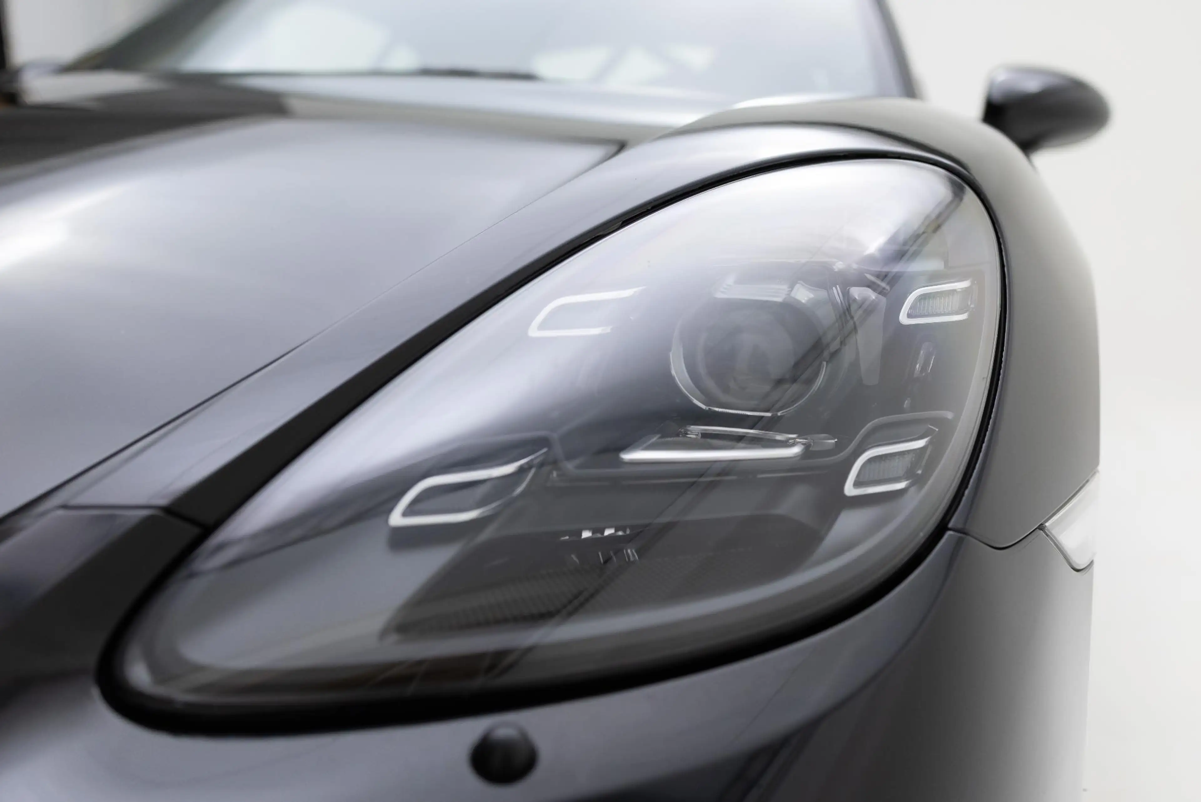 Porsche 718 GT4 4.0 — photo 11
