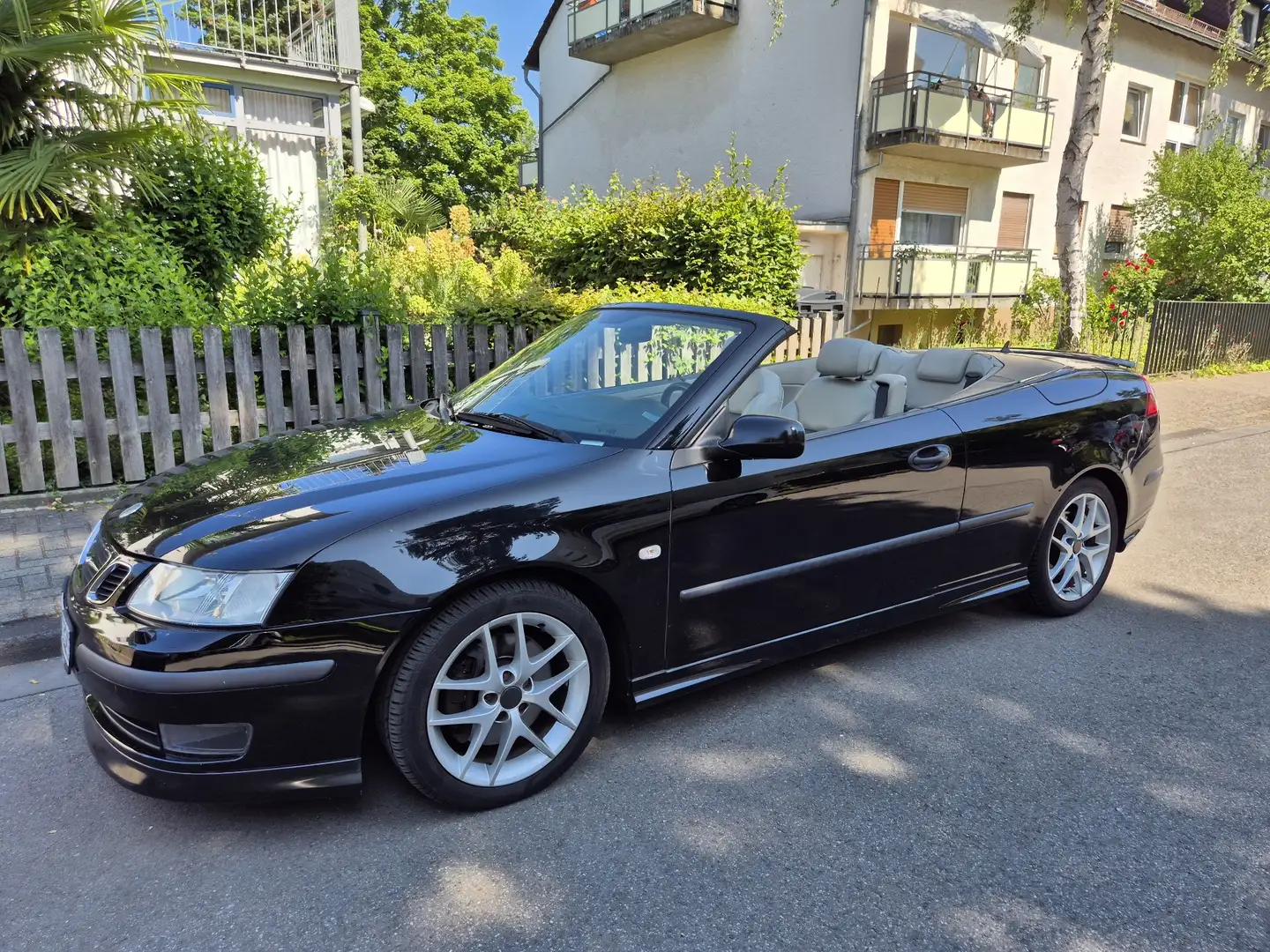 Saab 9-3 2.0i Turbo Cabrio Aero - 1