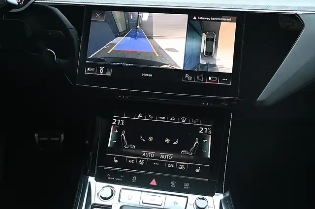 Audi Q8 e-tron Q8 Sportback 55 e-tron quattro 106kWh S Line NP... Ansicht 25