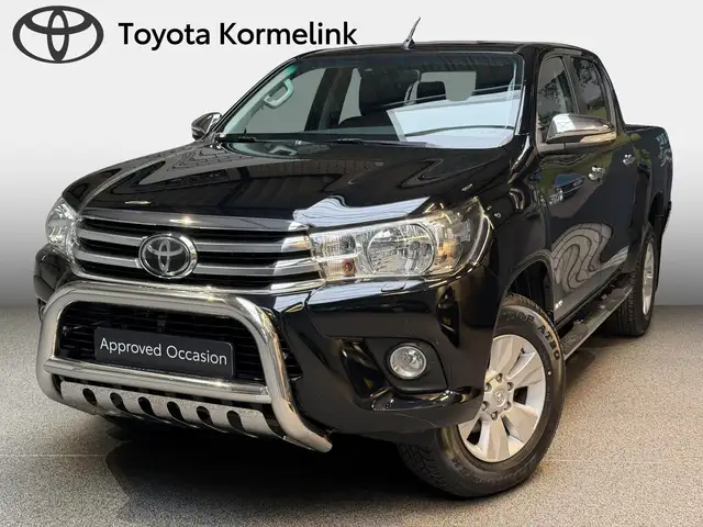 Toyota Hilux 2.4 D-4D-F Double Cab Invincible Van