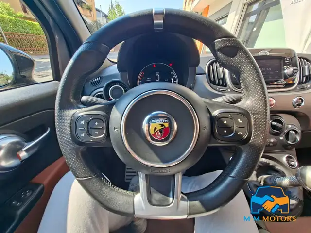 Abarth 595 view 10