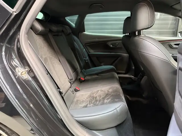 SEAT Leon view 11