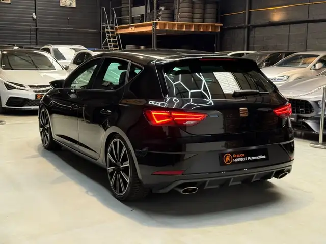 SEAT Leon view 4