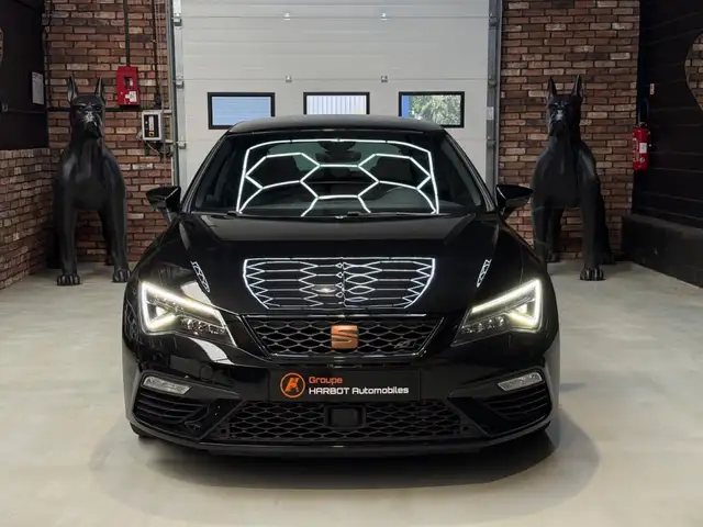 SEAT Leon view 2