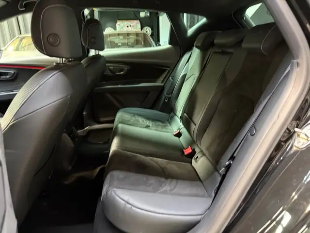 SEAT Leon view 10