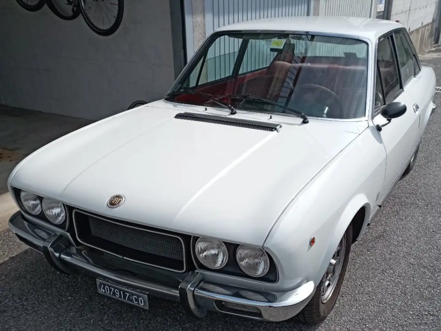 Fiat 124 Coupè Blanc - 1