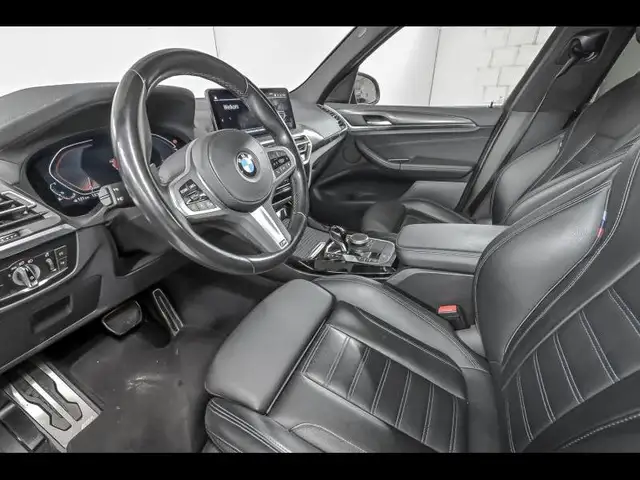BMW X3 view 6