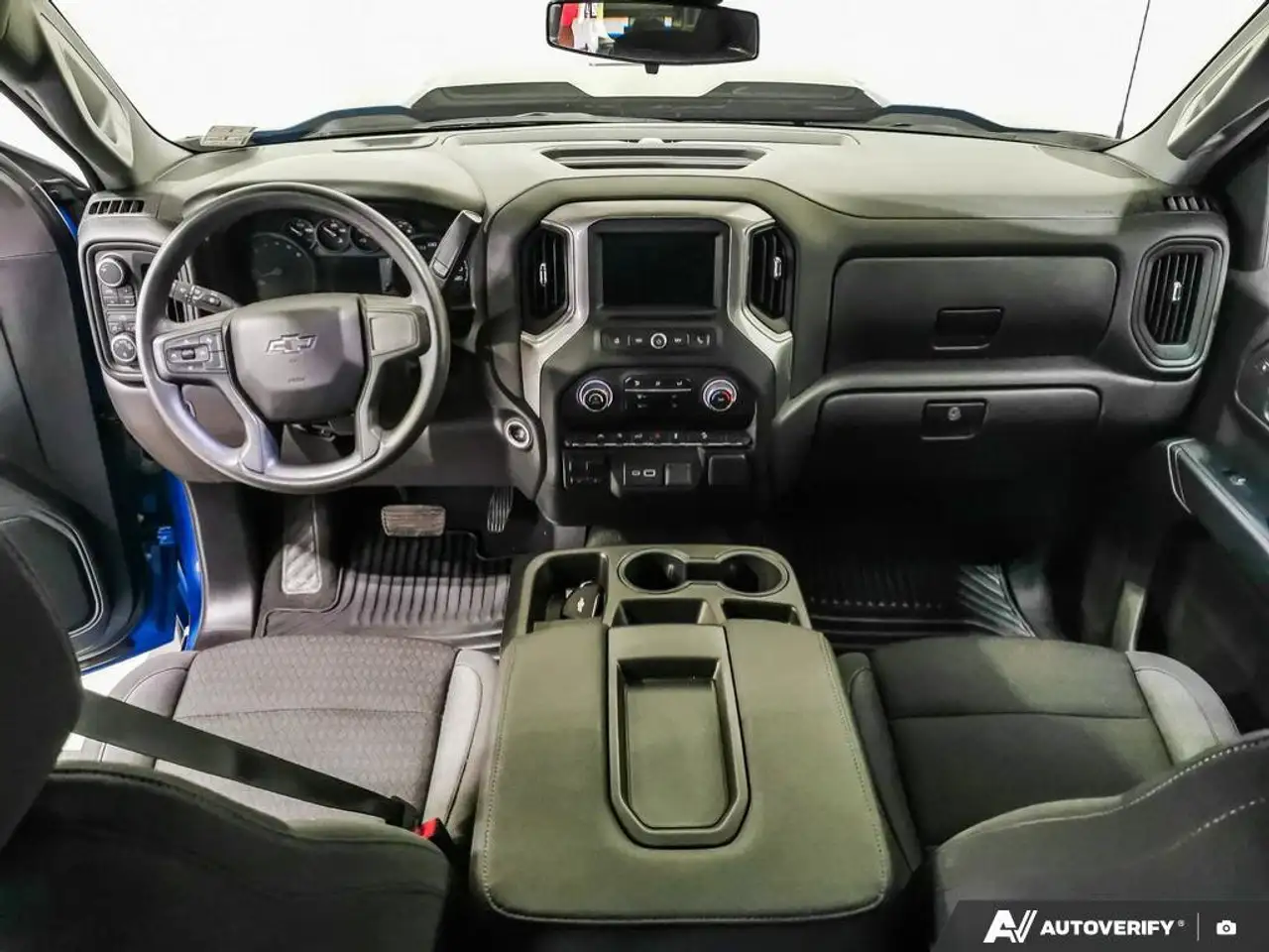 Chevrolet Silverado 1500 снимка Chevrolet Silverado 1500