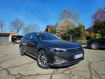 Elegance 4Motion 8-fach bereift Sportsitze