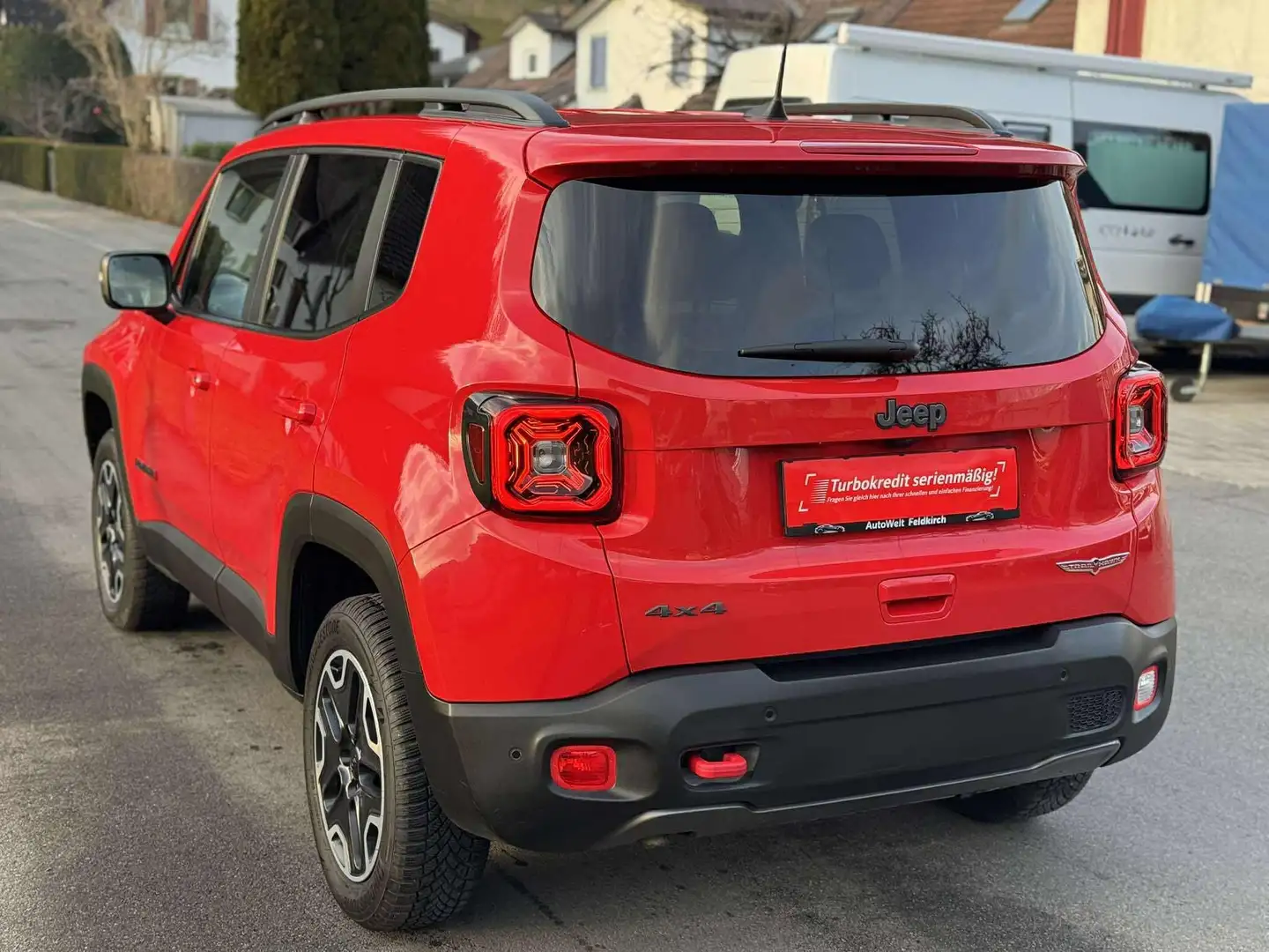 Jeep Renegade Trailhawk 4WD ALLRAD AUTOMATIK *ERSTBESITZ *RFK Rouge - 2