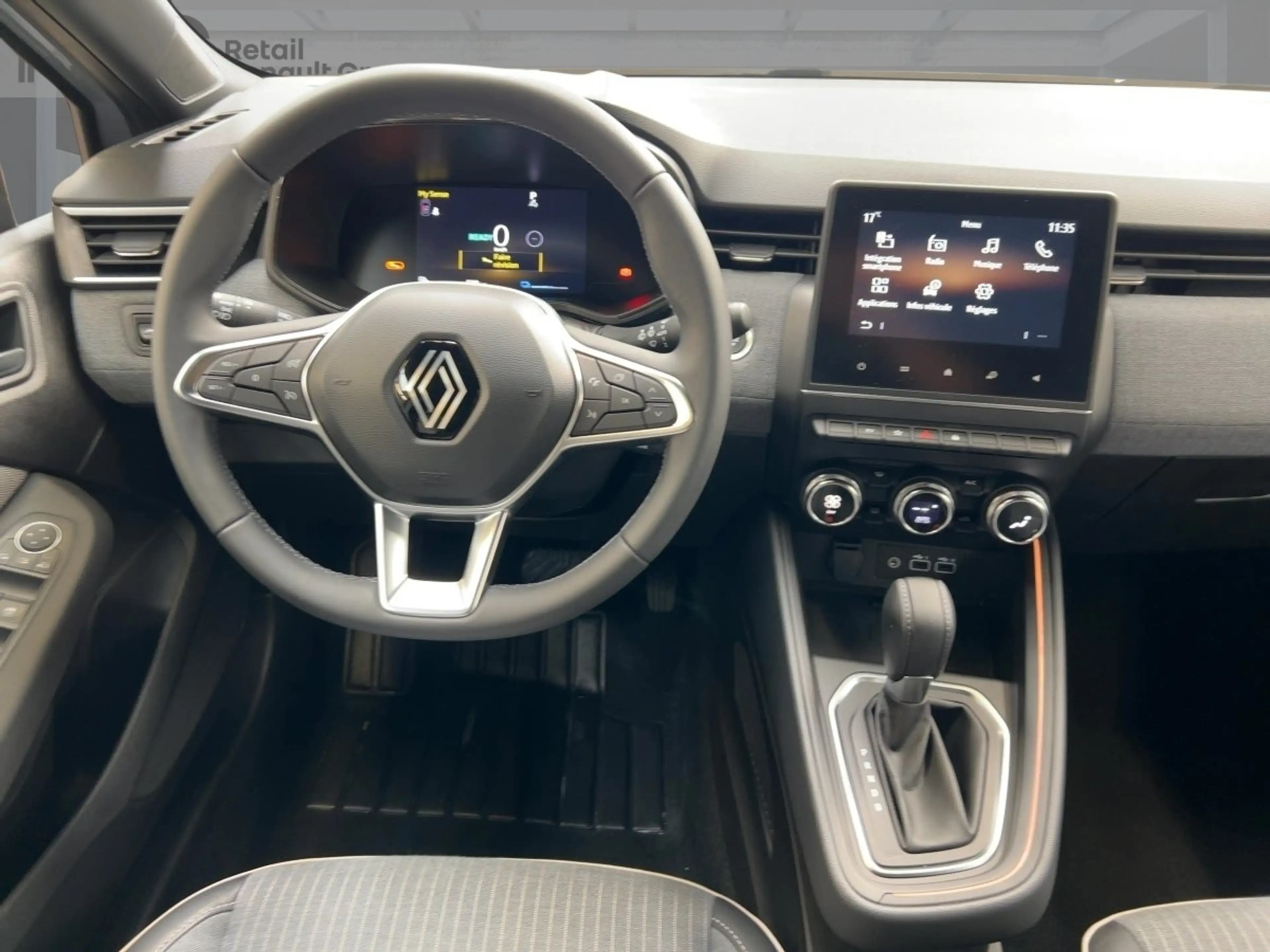 Renault Clio TECHNO E-Tech FULL HYBRID 145 CARPLAY — photo 12
