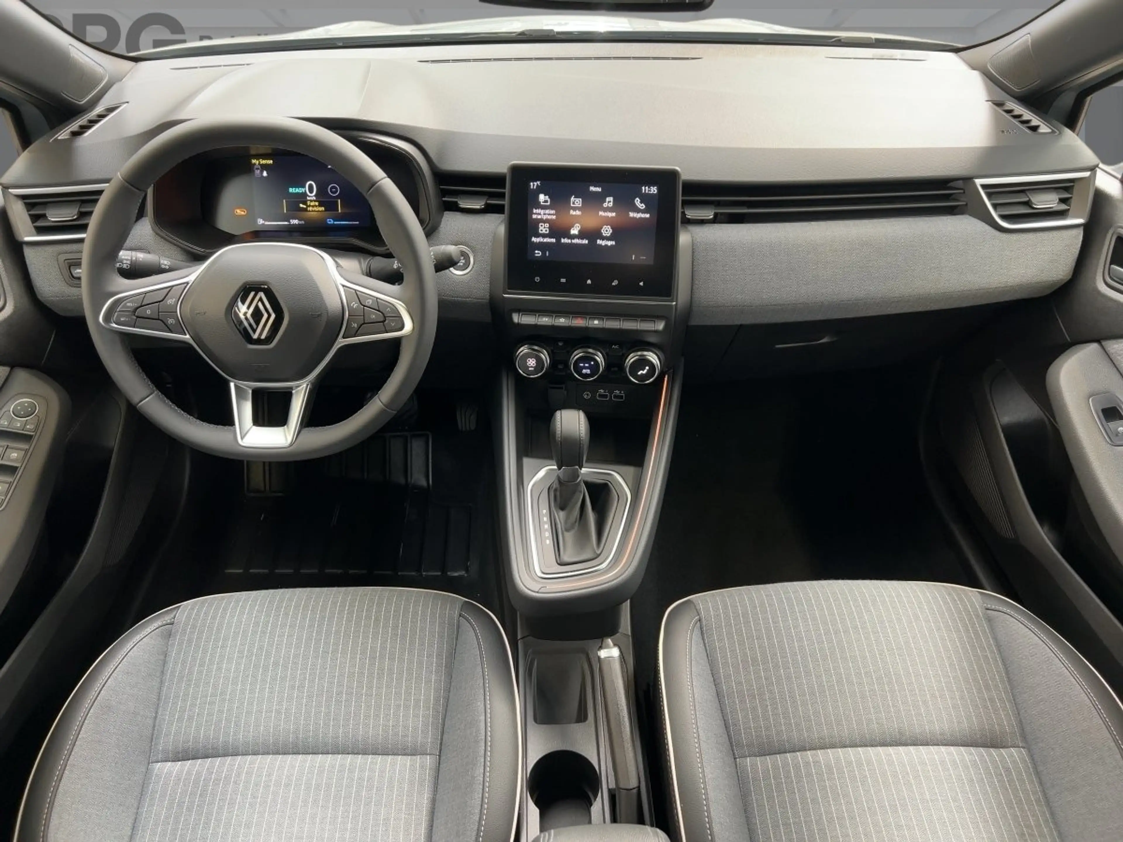 Renault Clio TECHNO E-Tech FULL HYBRID 145 CARPLAY — photo 10