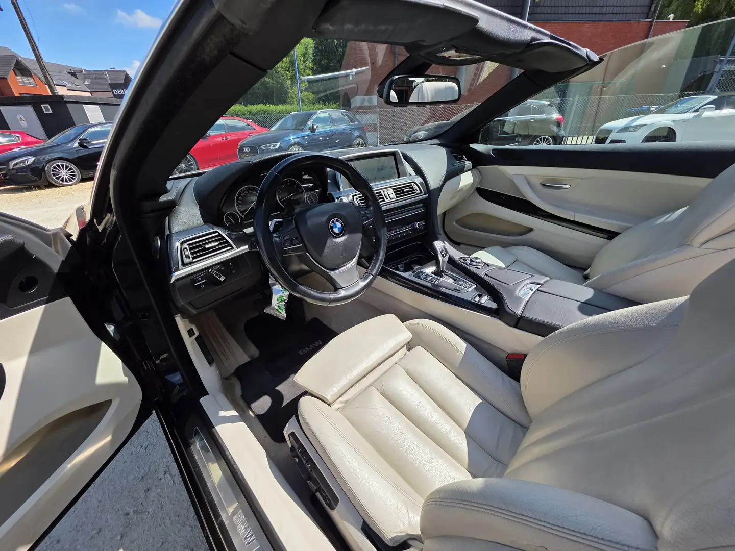 BMW 640 i Cabriolet PACK SPORT AUTO NAVI BI-XENON CARNET Zwart - 2