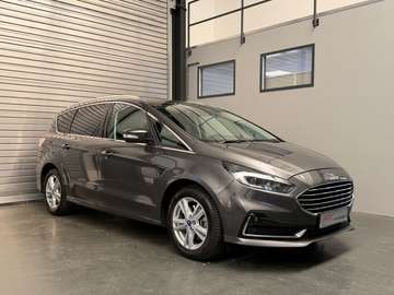 S-MAX Titanium/Navi/KeyLess/CarPlay/Cam