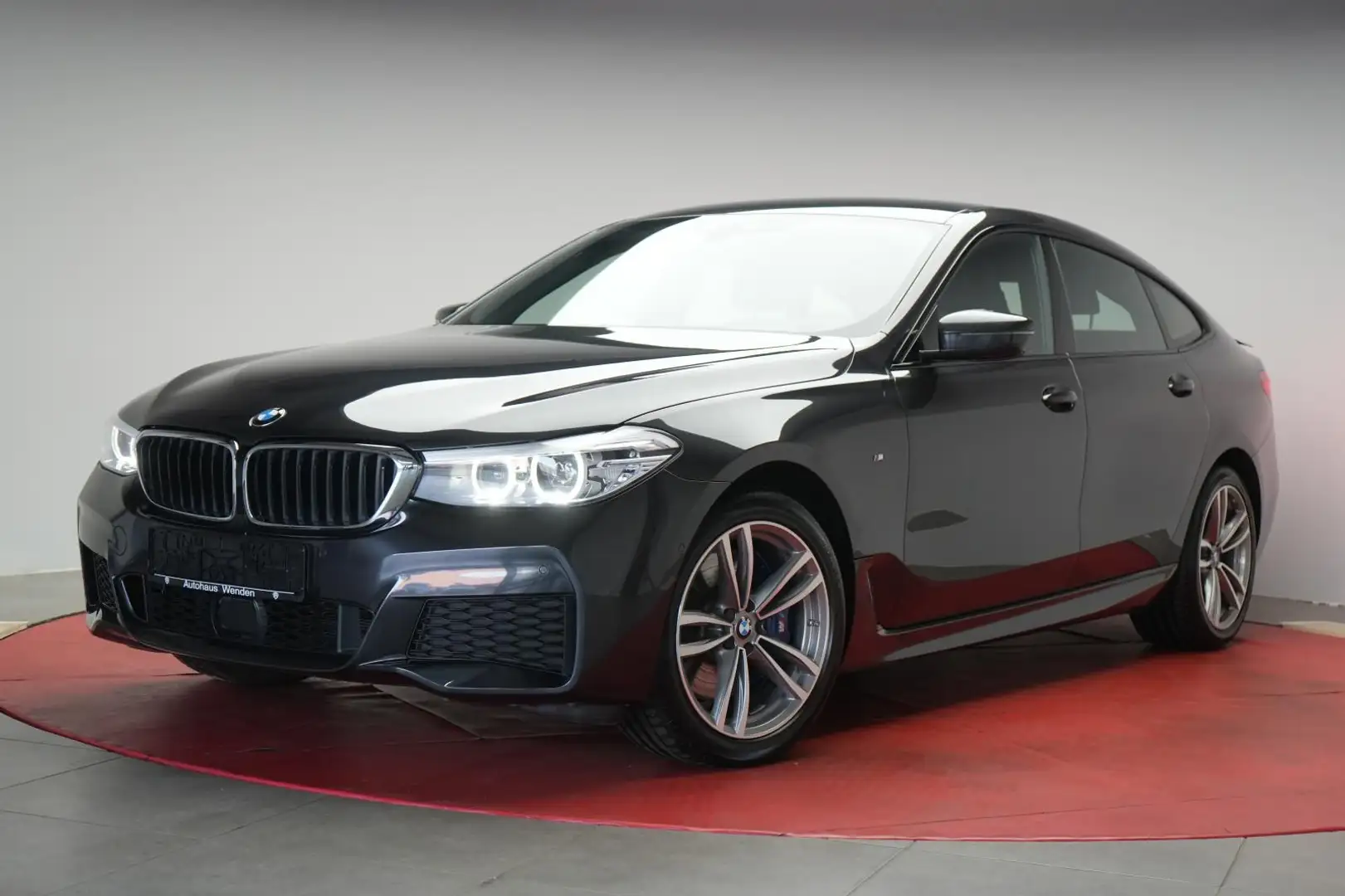 BMW 630 i Gran Turismo M Sport Navi/Leder/ACC/Kamera Šedá - 2