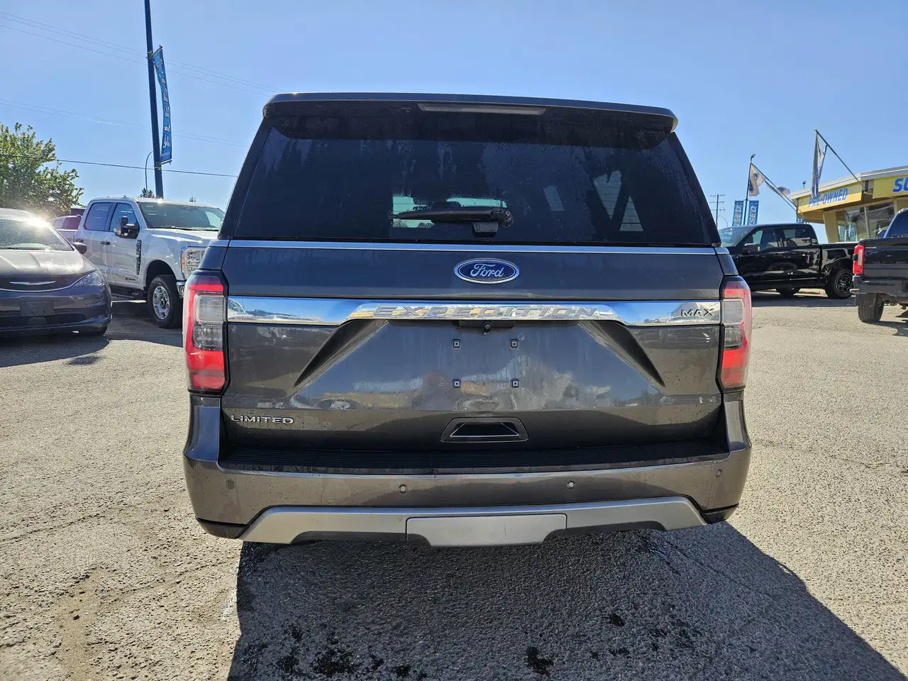 Ford Expedition снимка Ford Expedition