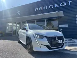 Peugeot 208 II PureTech 100 S&amp;S EAT8 GT Pack