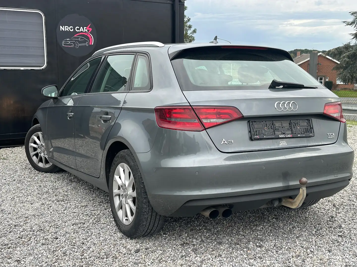 Audi A3 A3 Sportback 2.0 TDi Quattro Ambition Silber - 2