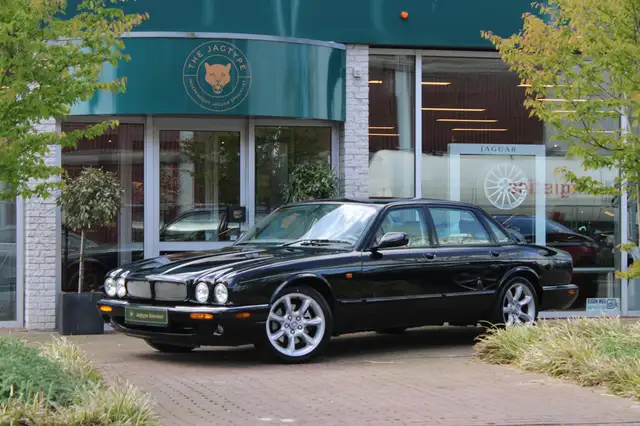 Jaguar XJR 4.0 V8