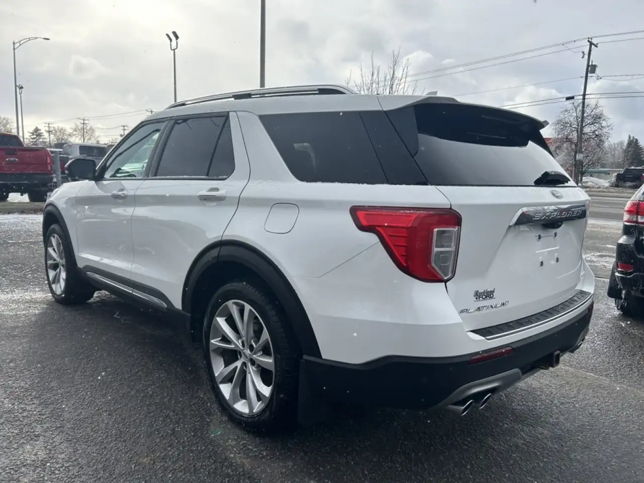 Ford Explorer снимка Ford Explorer