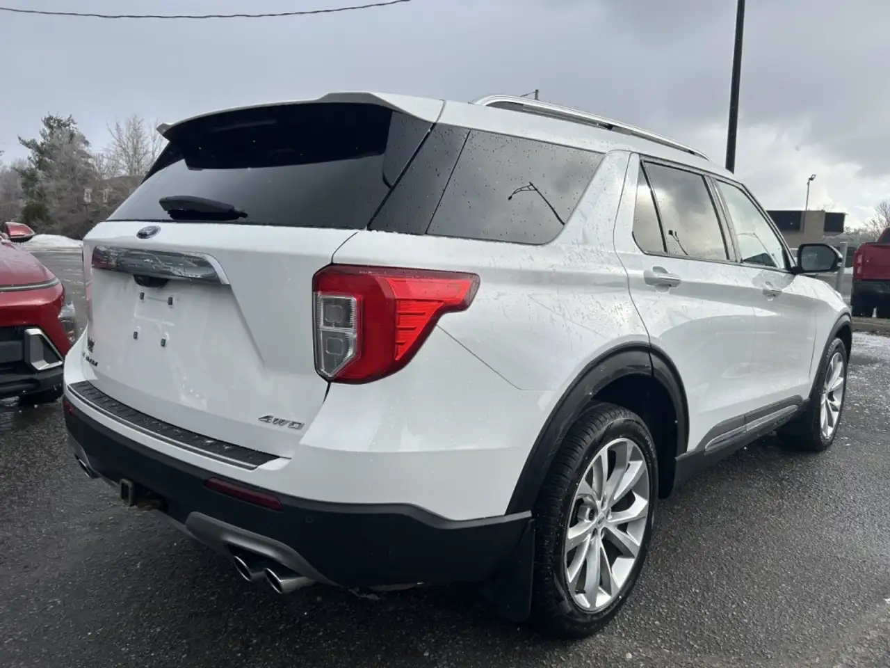 Ford Explorer снимка Ford Explorer