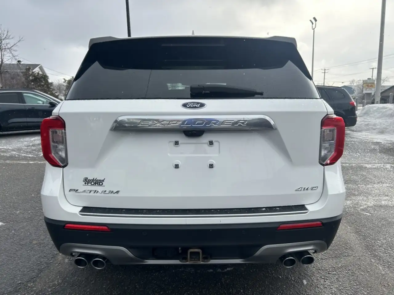 Ford Explorer снимка Ford Explorer