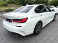 BMW 320 320dA Lim. M-SPORT NAVI LED HEAD UP 1.HAND Weiß - thumbnail 4