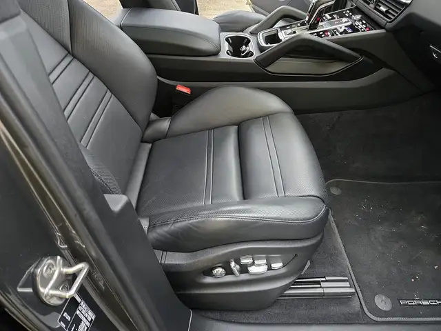 Porsche Cayenne III Aut. 21 Zoll, Panoramadach, Servicegepflegt... Ansicht 26
