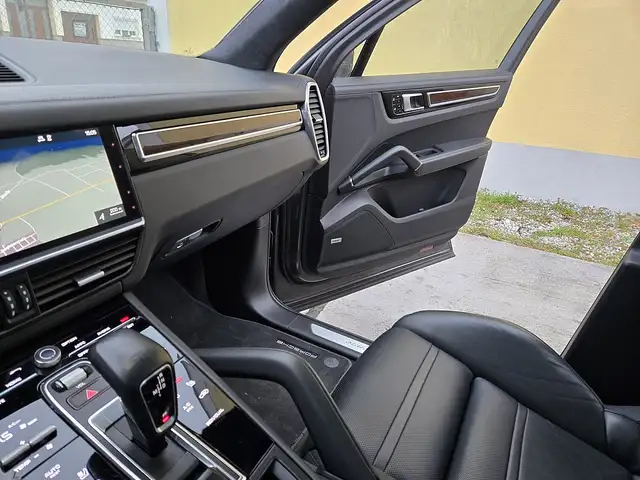 Porsche Cayenne III Aut. 21 Zoll, Panoramadach, Servicegepflegt... Ansicht 31