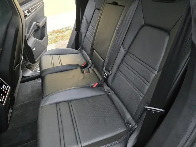 Porsche Cayenne III Aut. 21 Zoll, Panoramadach, Servicegepflegt... Ansicht 29