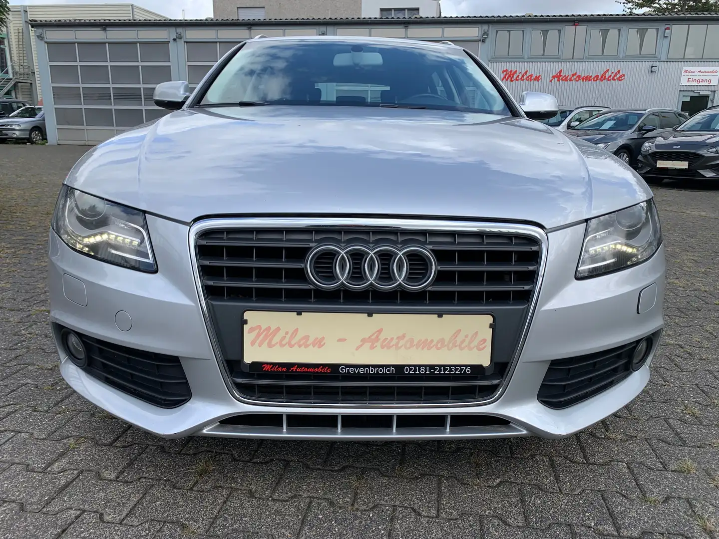 Audi A4 Attraction 1,8 TFSI -PDC-SHZG-Xenon-Standheizung ! Silber - 2