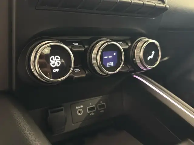 Renault Clio view 10