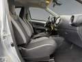 Toyota Aygo 1.0 Play ++Allwetter+ACC+Klima+CarPlay++ Argent - thumbnail 16