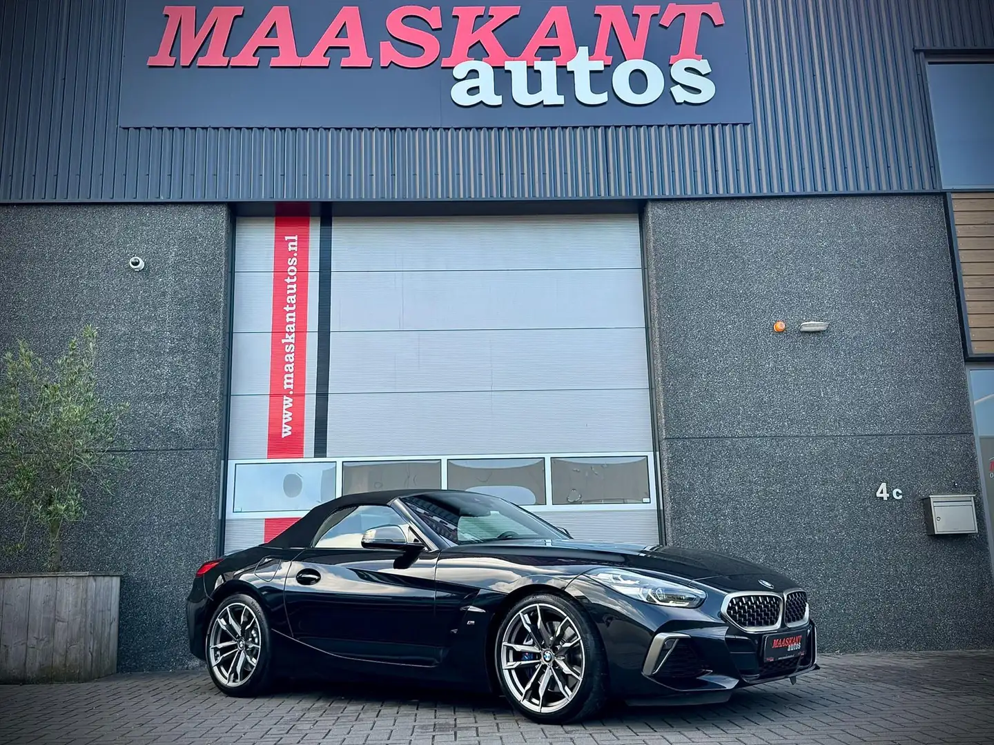 BMW Z4 Roadster (g29) M40i / M-Sport / Hud / Adaptive / C Zwart - 2
