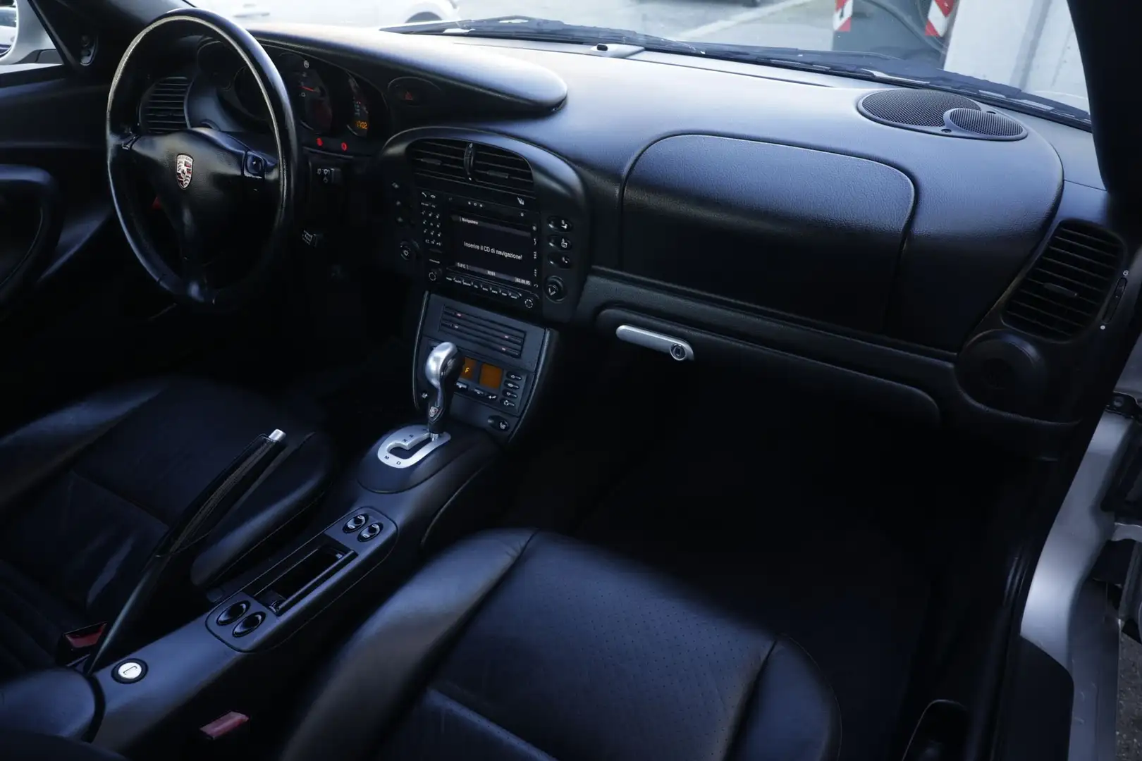 Porsche 996 235KW ANNO 2002 BENZINA Срібний - 2
