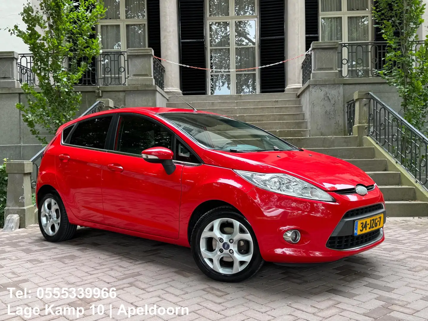 Ford Fiesta 1.4 Titanium Automaat 5Drs Climate Cruise Ctr Pdc Rood - 1