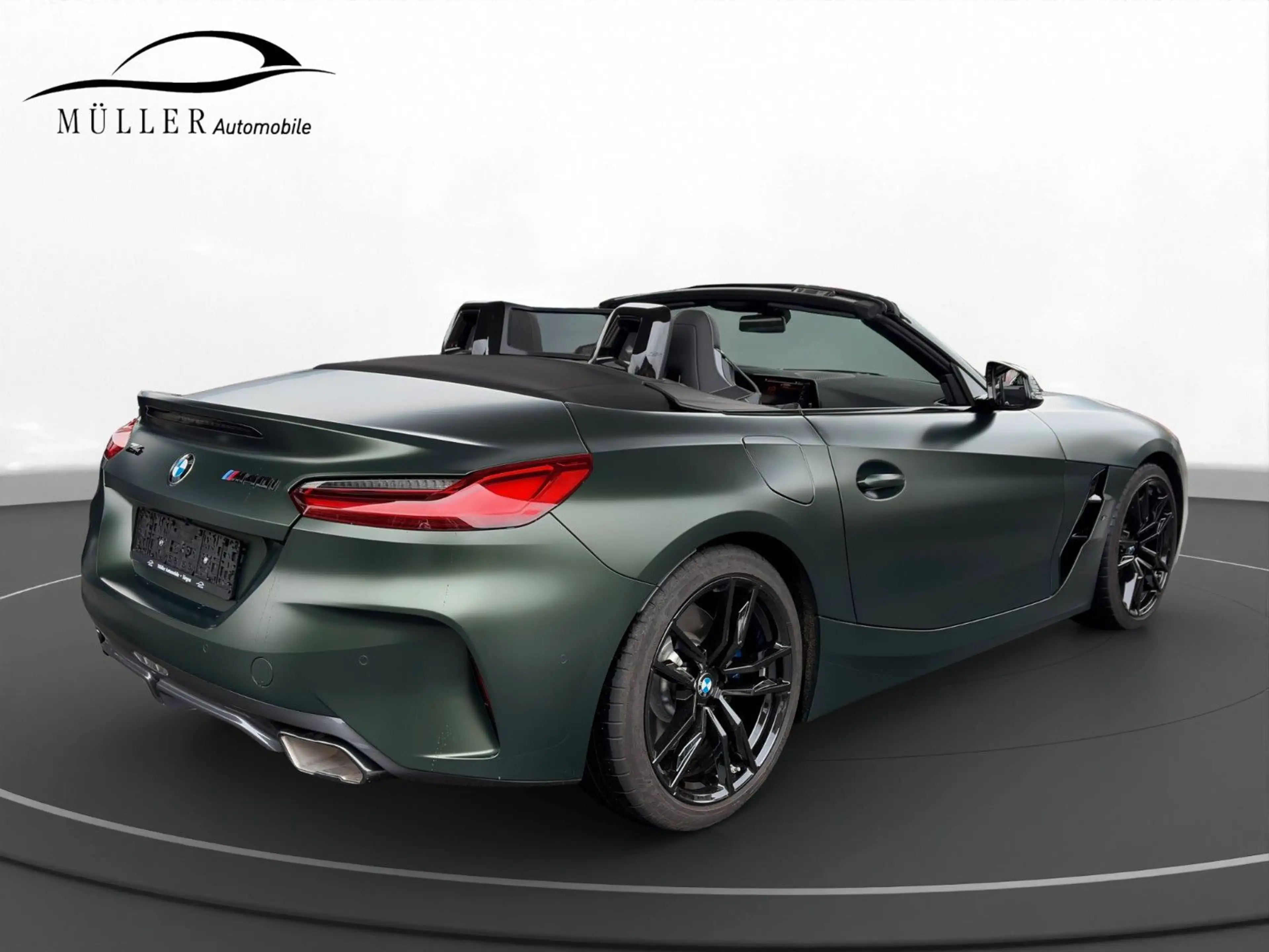 BMW Z4 M Roadster Frozen green H/K — photo 3