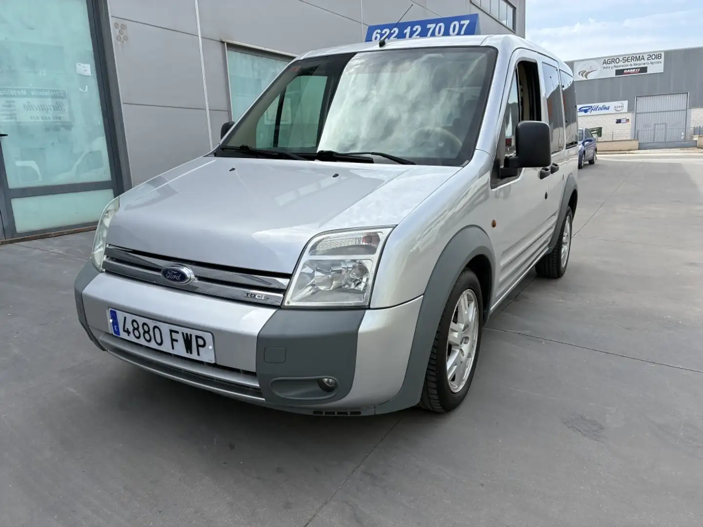 Ford Transit Connect FORD Industrial  Manual de 5 Puert Silber - 1