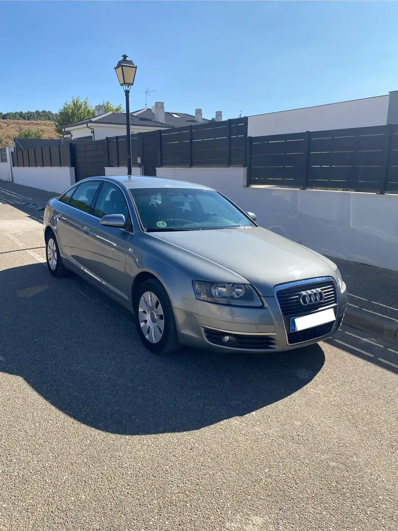 Audi A6 2.0TDI - 1