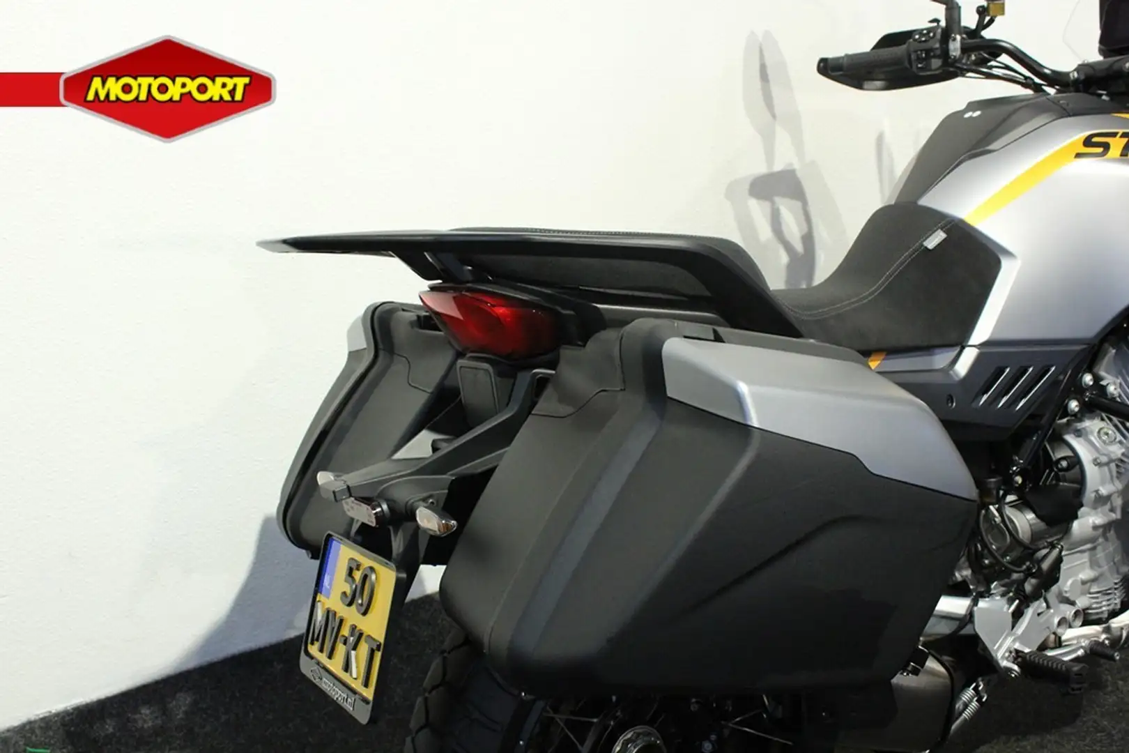 Moto Guzzi Stelvio ARAS Geel - 2