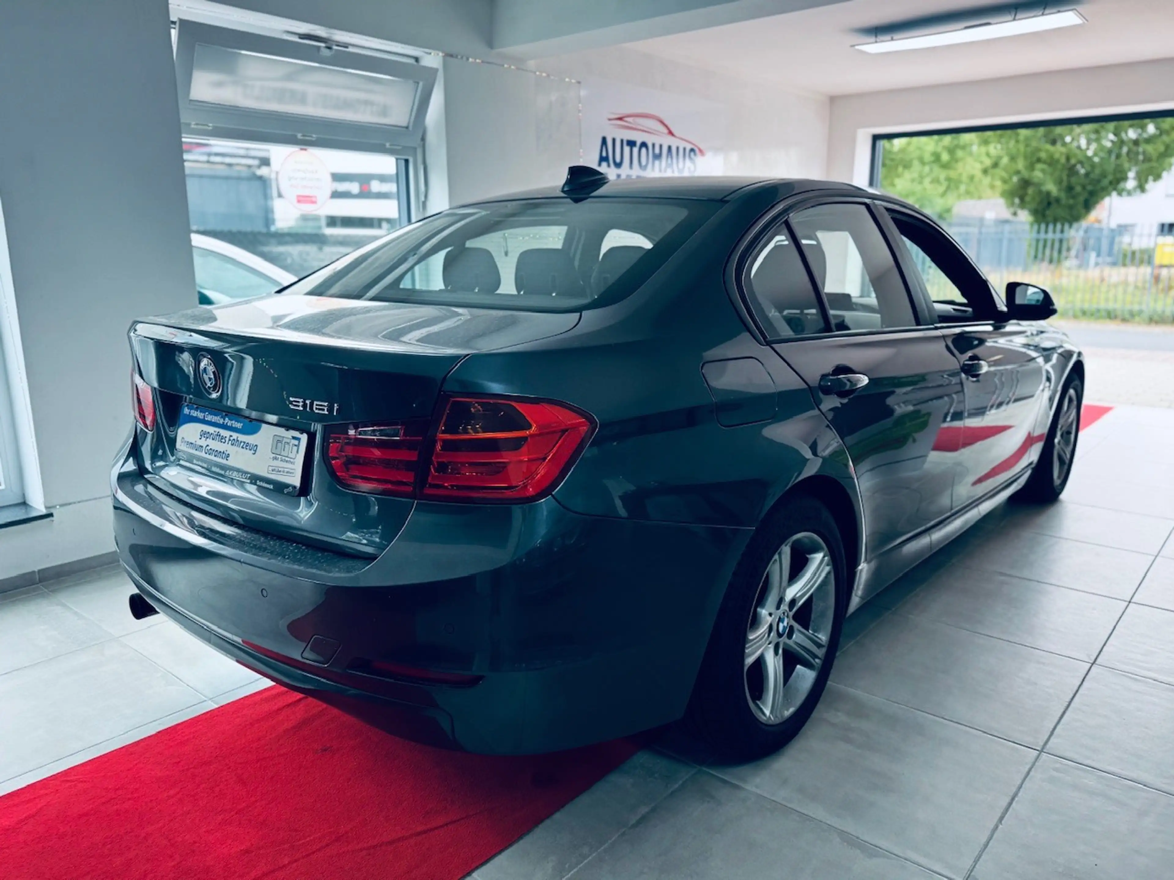 BMW 316 316 i*Finanzierung+Garantie+Inspektion+Tüv* — photo 10