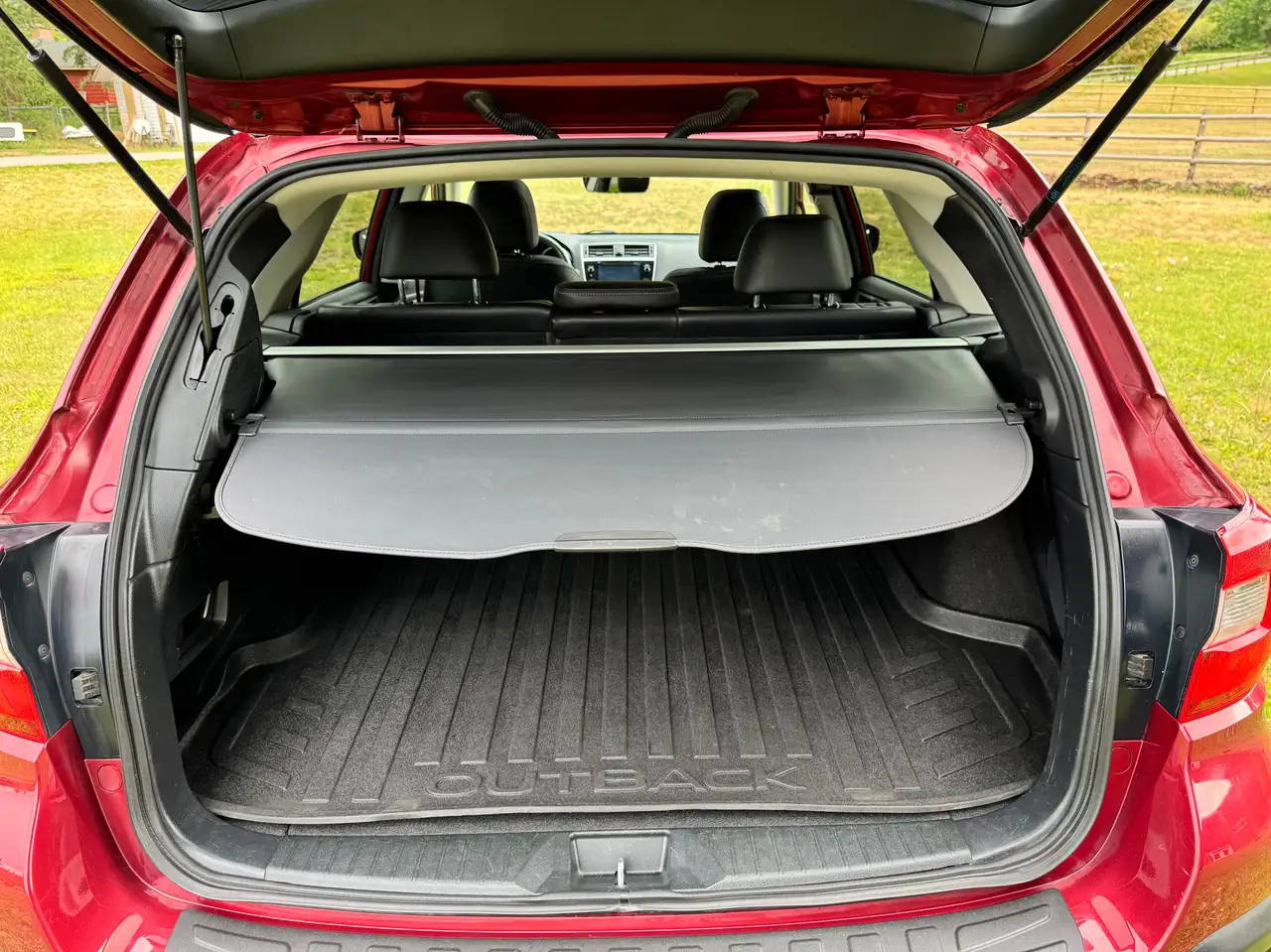 Subaru OUTBACK fotografie Subaru OUTBACK