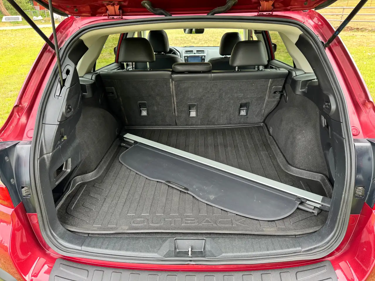 Subaru OUTBACK fotografie Subaru OUTBACK
