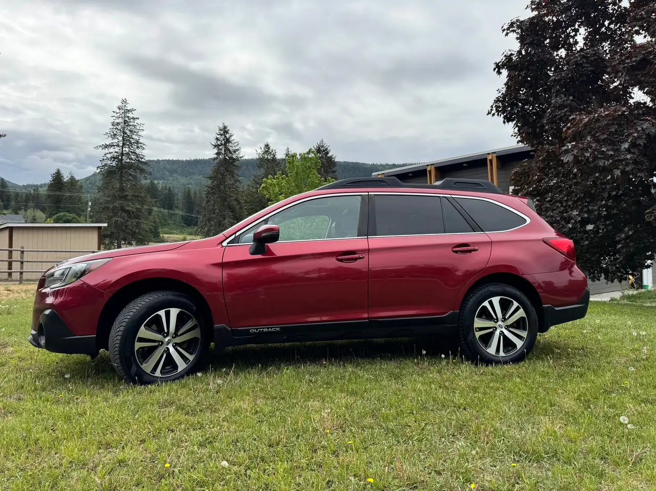 Subaru OUTBACK fotografie Subaru OUTBACK