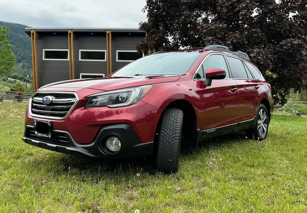 Subaru OUTBACK fotografie Subaru OUTBACK