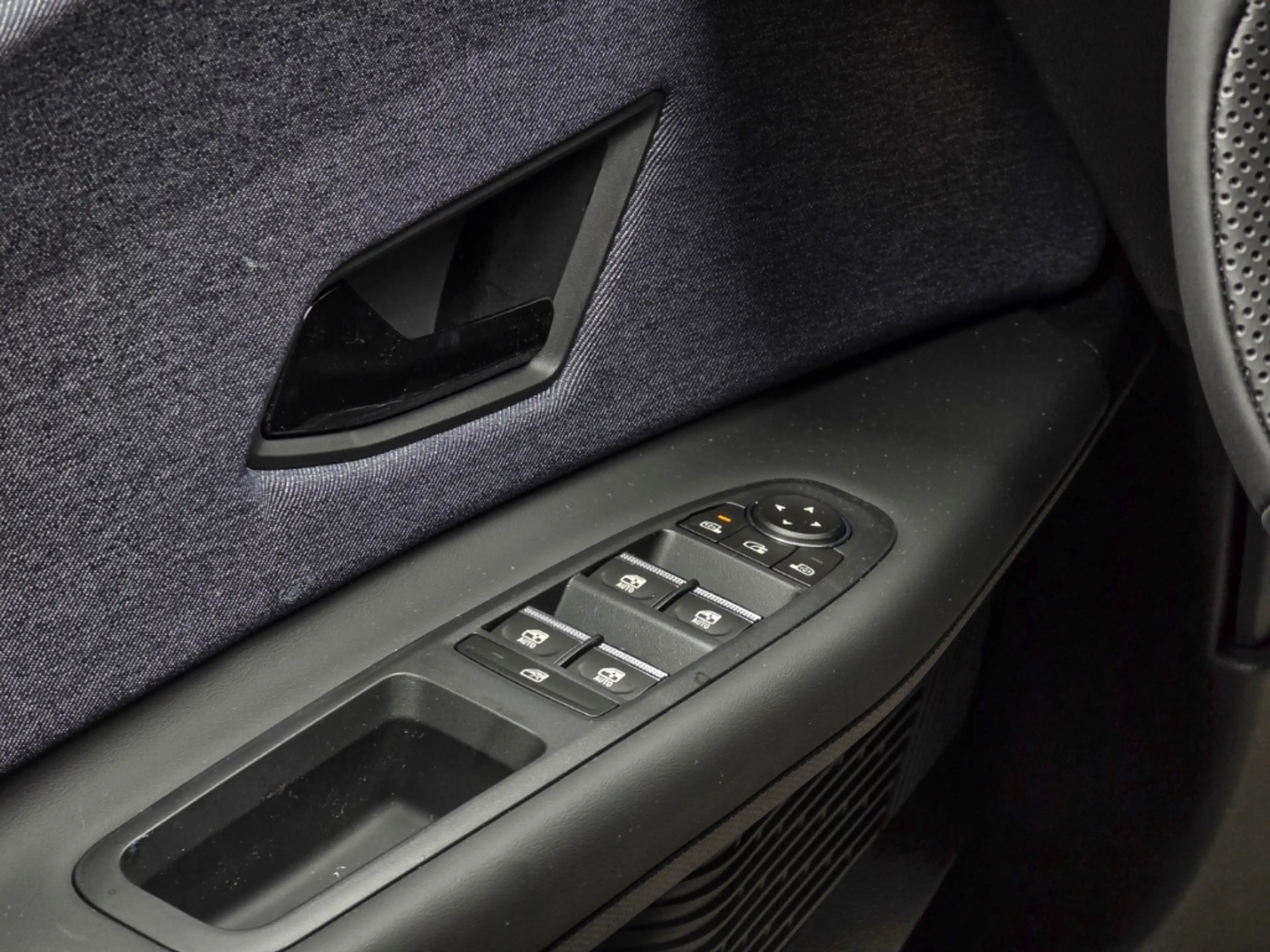 Renault R 5 Techno 150 Comfort Range SHZ 18 Allwetterr. — photo 9