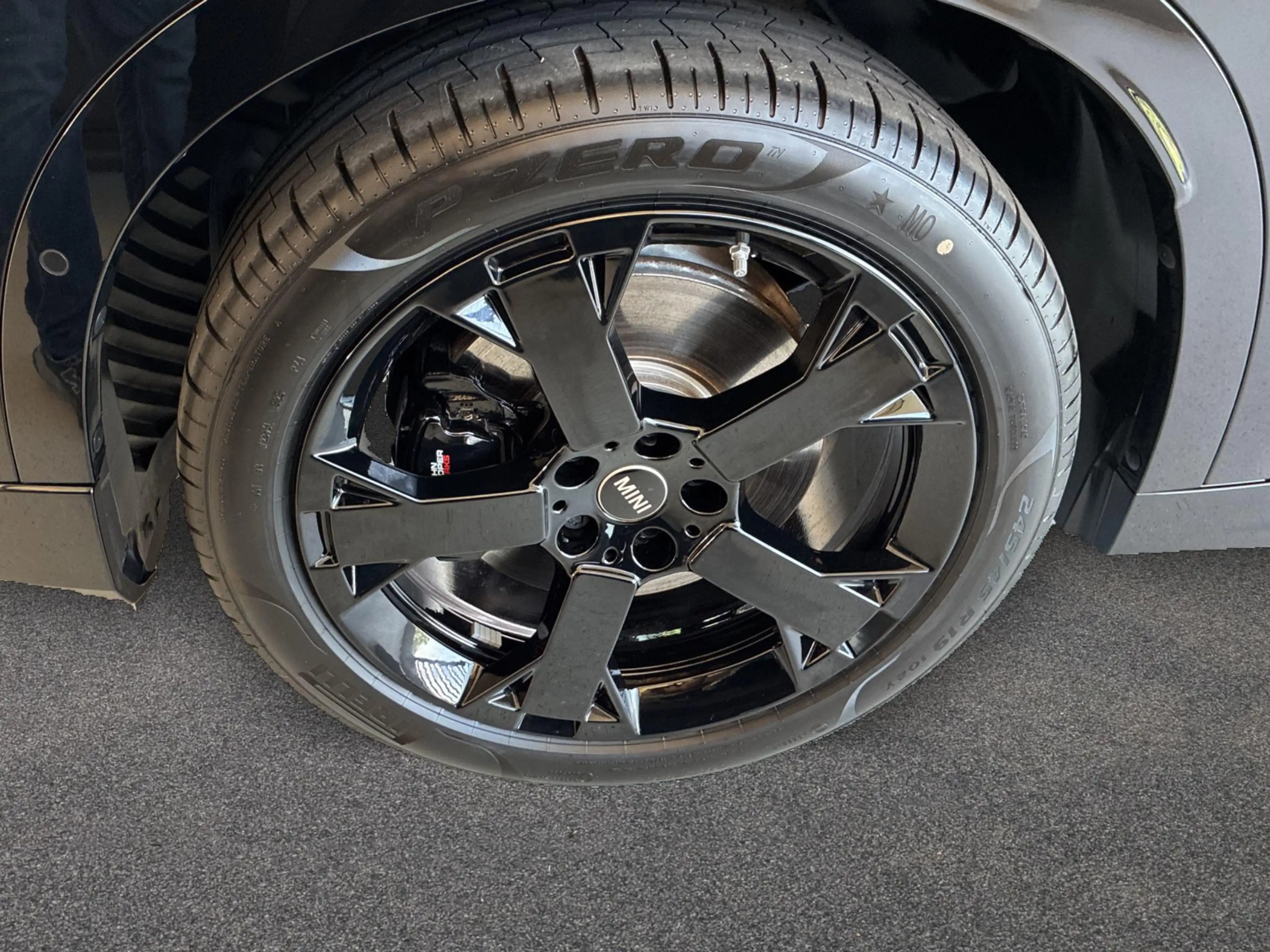 MINI Countryman D John Cooper Works Trim — photo 8