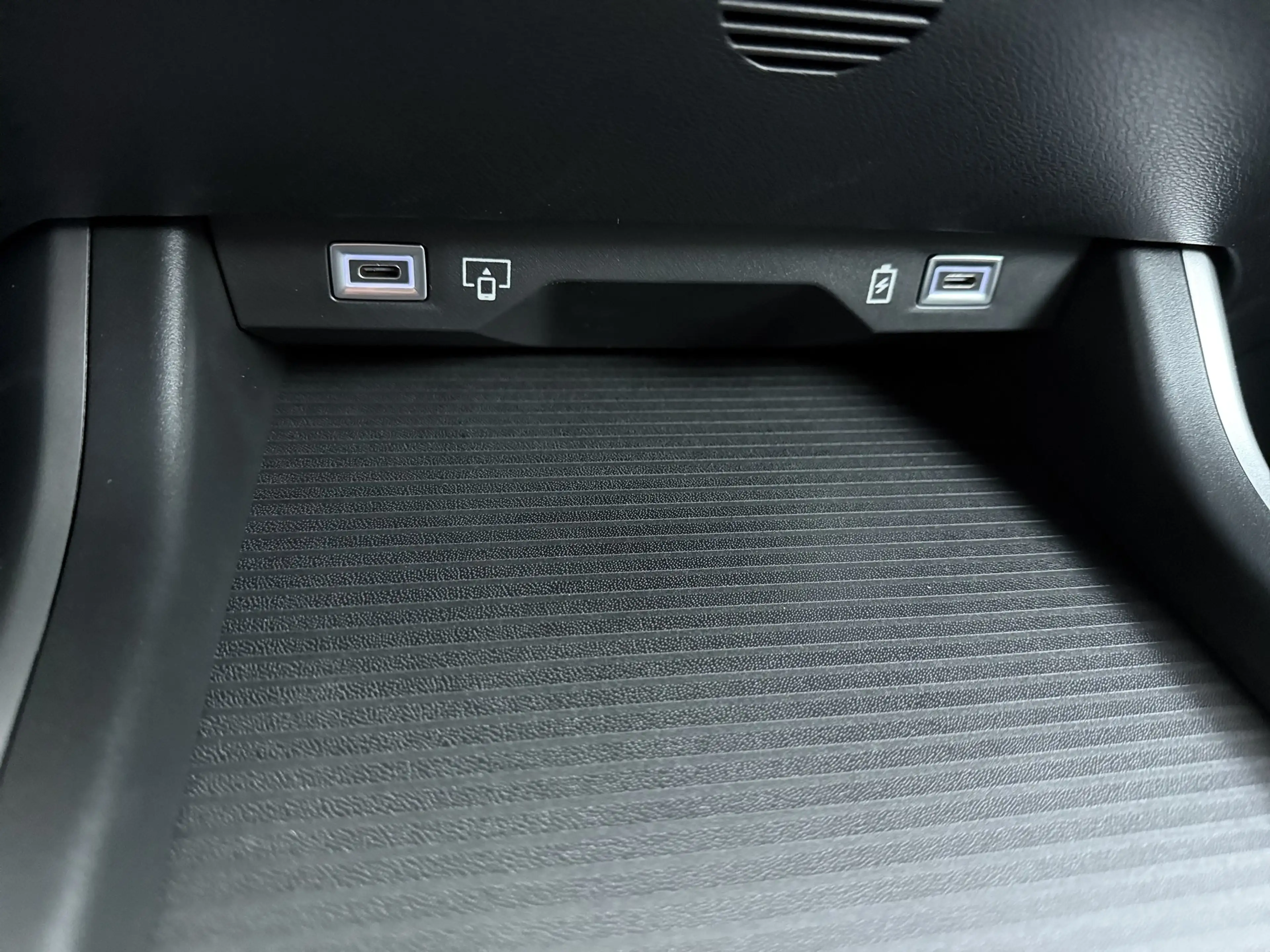 Jeep Compass 1.6 e-Hybrid Plug-In First Edition | Adaptieve cru — photo 18