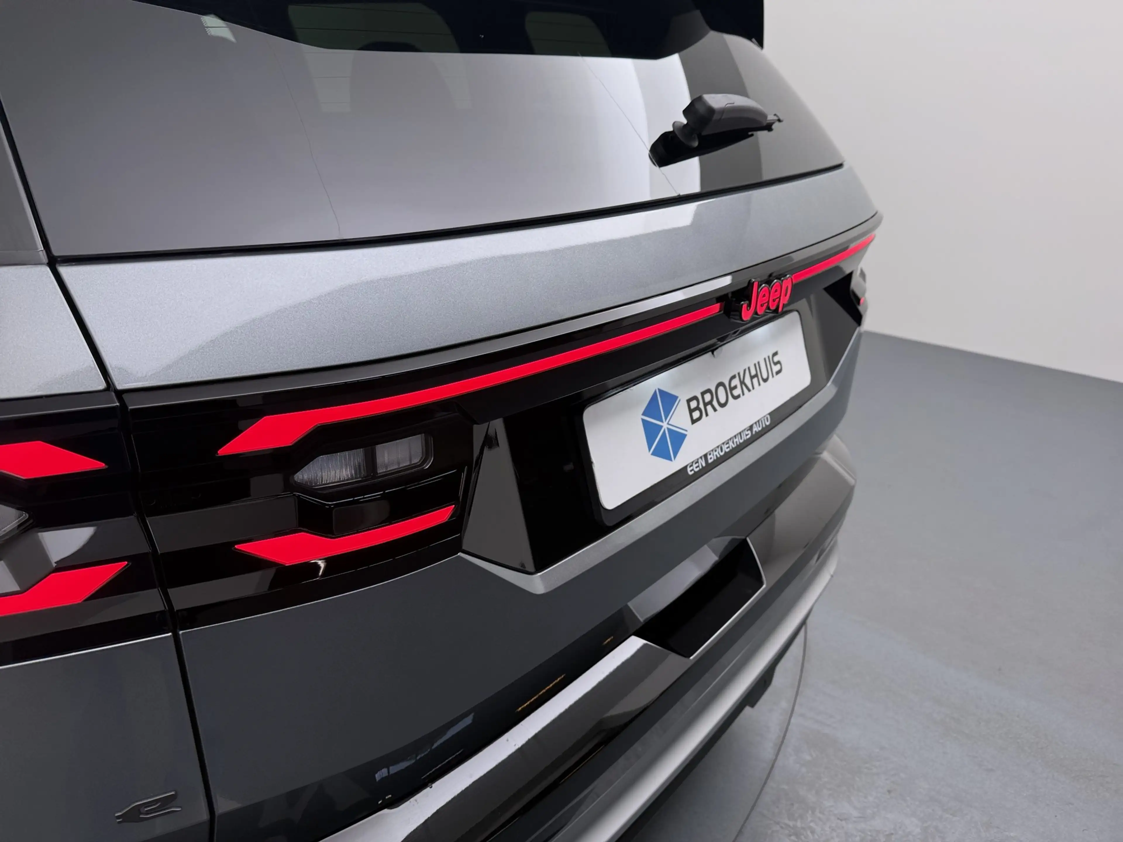 Jeep Compass 1.6 e-Hybrid Plug-In First Edition | Adaptieve cru — photo 25